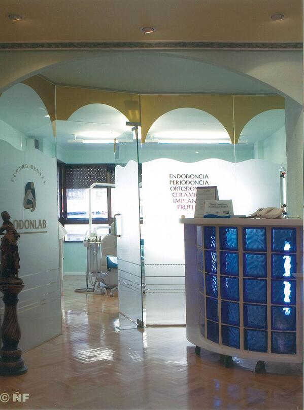 odonlab's tweet image. Nuestra clínica  odonlab.es #Ortodoncia #Periodoncia #Endodoncia #EstéticaDental #implantesdentales