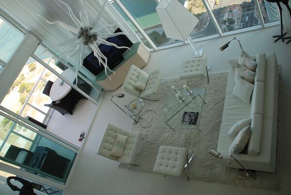 RetroMod's tweet photo. #interiordesign #modern #furniture #modernfurniture #retromod http://t.co/aRpvfII5dN