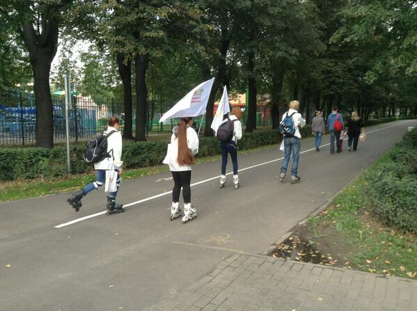 Пруд, много отдыхающих и хорошая погода в парке Измайлово! Присоединяйтесь к велопробегу! #штабсобянина #вао