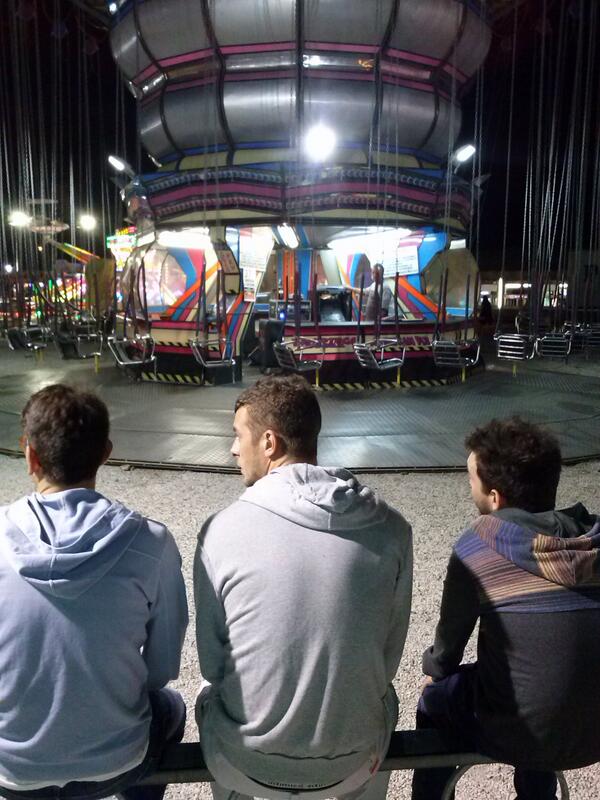 NicoloNc's tweet photo. @tobia1990 @piermi88 @mirkobechelli : sfigati! http://t.co/Ac8BJomHiI