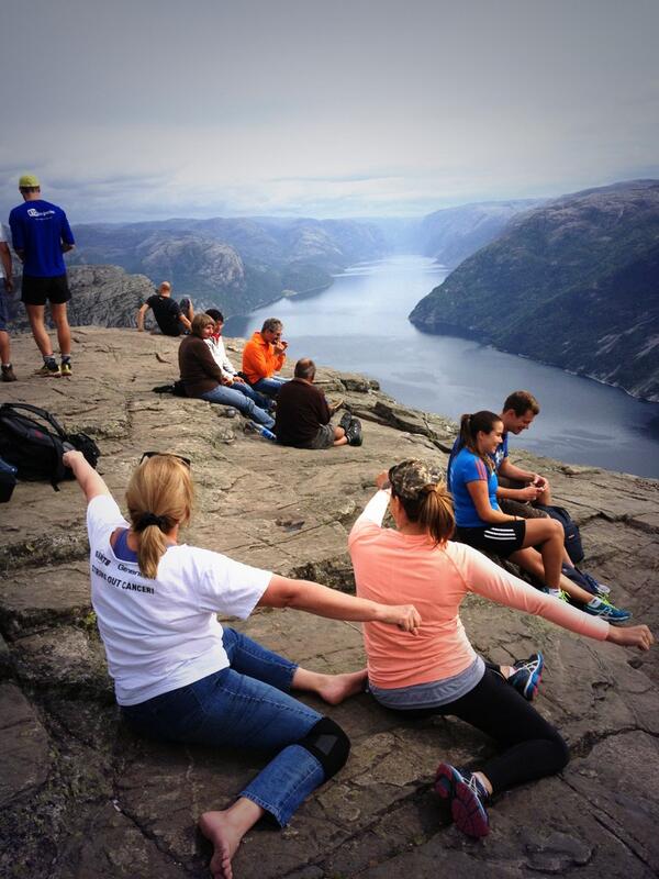 megan_wall's tweet photo. @Pure_Barre here my Mom and I are working our #purebarre ledge on the Preikestolen Ledge in Norway #PureBarreLife http://t.co/Q2pdhBoLk4