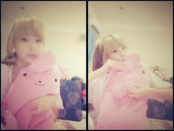SBYNiaraHolic's tweet photo. RT @SBYElenAddict: #bexxpict gede amat bantalnya @BEXXA_N *tag SBYNiaraHolic http://t.co/LqSSF7BPCu