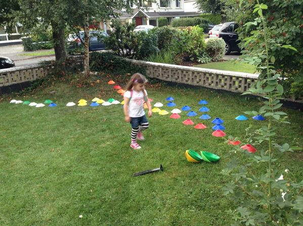 kevincroke82's tweet image. My junior coach putting some cones out for a #multiD session #reactiveagility #geeedUP