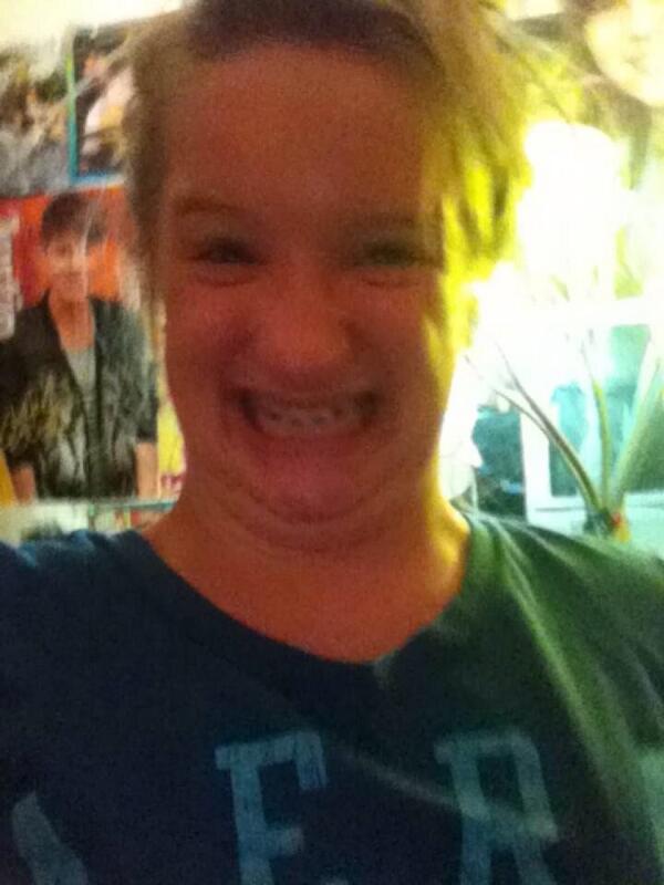 chelseabug10's tweet image. YOUR SUCH A BITCH!!!!!😂😂😂 hahahahahah!!!