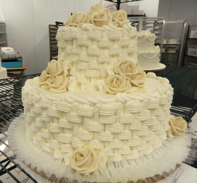 Wedding cake by Bread Basket - Picture of Bread Basket, Camarillo -  Tripadvisor