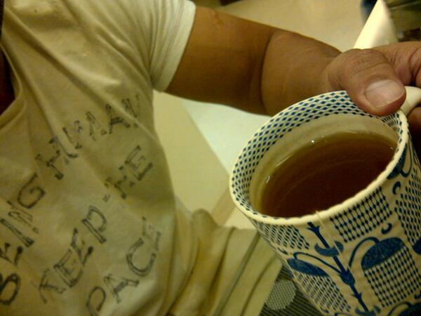 BeingSalmanKhan's tweet photo. Here have sm green tea . http://t.co/lIqr6Nz8hD