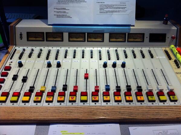 I haven't been on the air for 2 and a half weeks...  Help me out, what buttons am I supposed to be pushing?