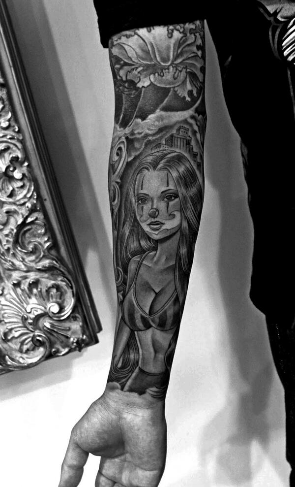 MisterCtoons's tweet photo. Clown Girl #skidrowtattoo #misterctoons #ink http://t.co/HeiICDzjqn