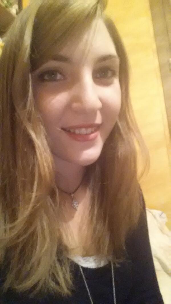 EElen1995 tweet picture