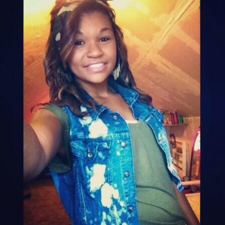 Watch GōūLD's leaked NSFW photo on TwXstars