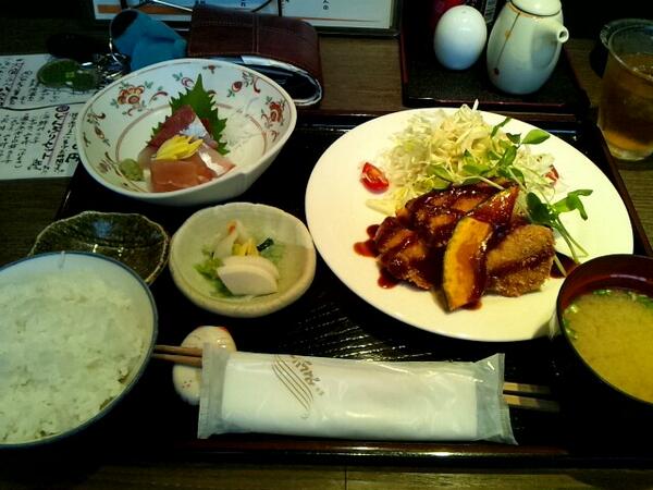 masano_s's tweet photo. 今日のお昼は能美市の旬彩ごえんで日替わりランチ。750円也 http://t.co/drd3KkiB9O