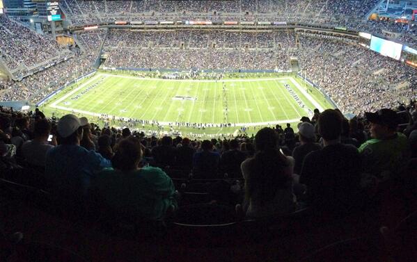 jnelll's tweet photo. #Seahawks #Seattle http://t.co/uaN3ZKjOZT