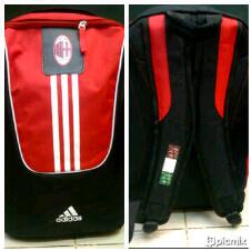Para Milanisti...BackPacker AC Milan....Promo tgl 30-31 sept'13 hny 100rb....Pin : 26d1d0f0 / WA : 0857-14980389.....