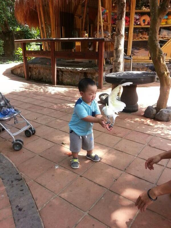 RIkiThe's tweet photo. @theridwan http://t.co/D7dqC4ZNHE