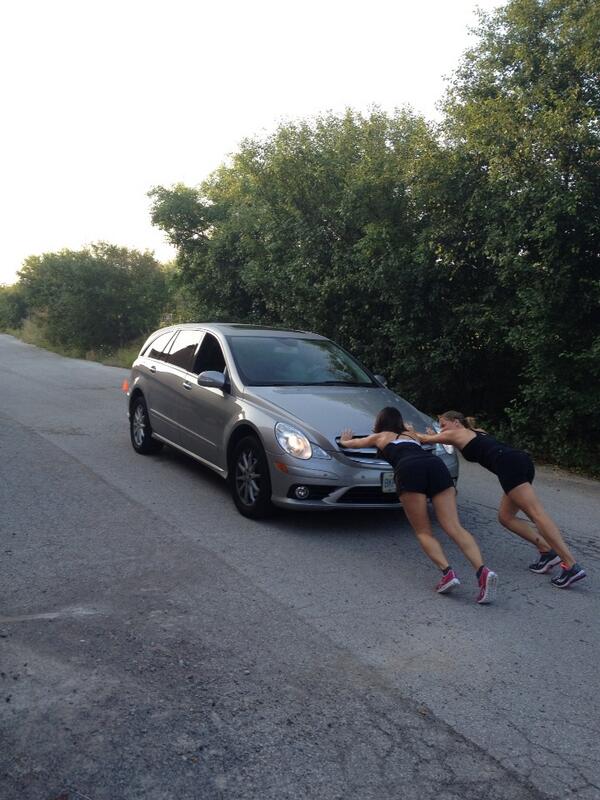 SSTOAKVILLE's tweet photo. @SSTOAKVILLE: What better way to wake up than pushing a car? #genos #meg http://t.co/1fvDogifX8