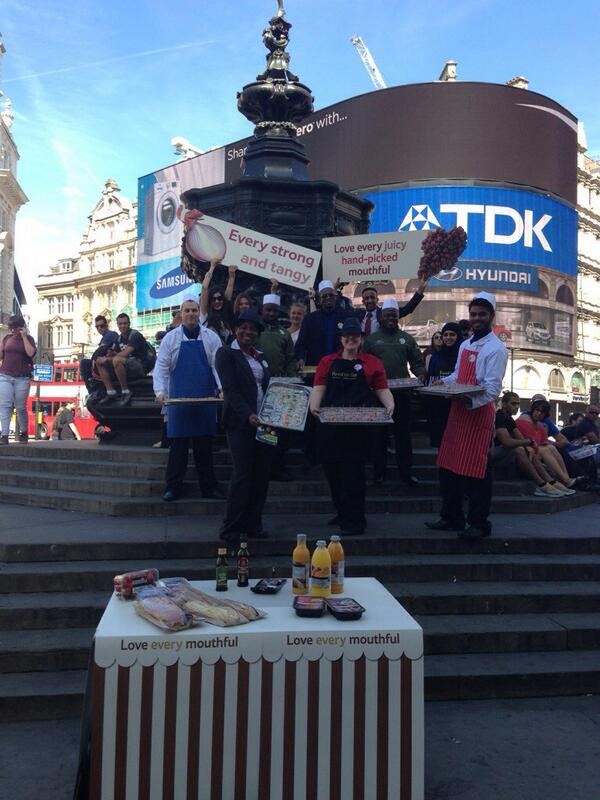 Girafa25's tweet photo. LEM in the city by Regent Street. Very proud of it!!! @jonny_mcq @andrewdmy @TescoMedia @tanmahil @MissCelia290685 http://t.co/IBAlJIhIRD