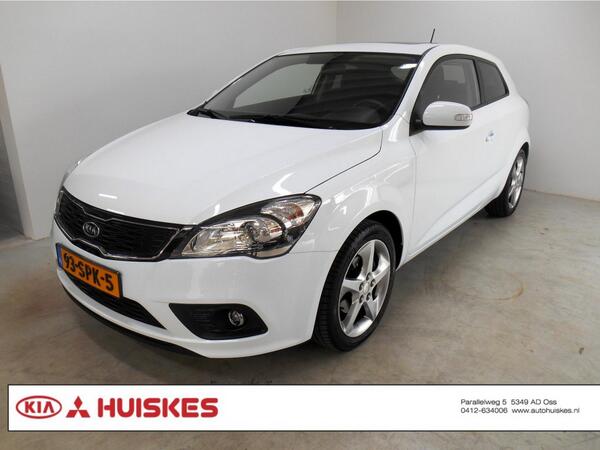 Interesse in deze Kia pro_cee'd voor EUR 16.950? Bekijk alle foto's of bel direct 0... goo.gl/MuV39W