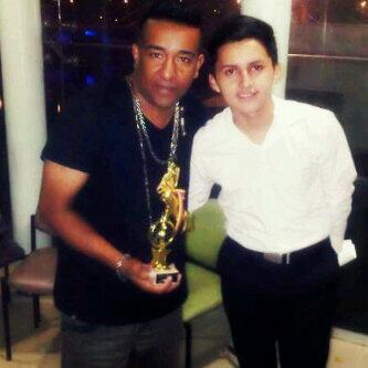 stalindance's tweet image. #bombomb reconocimiento #TALEARTE