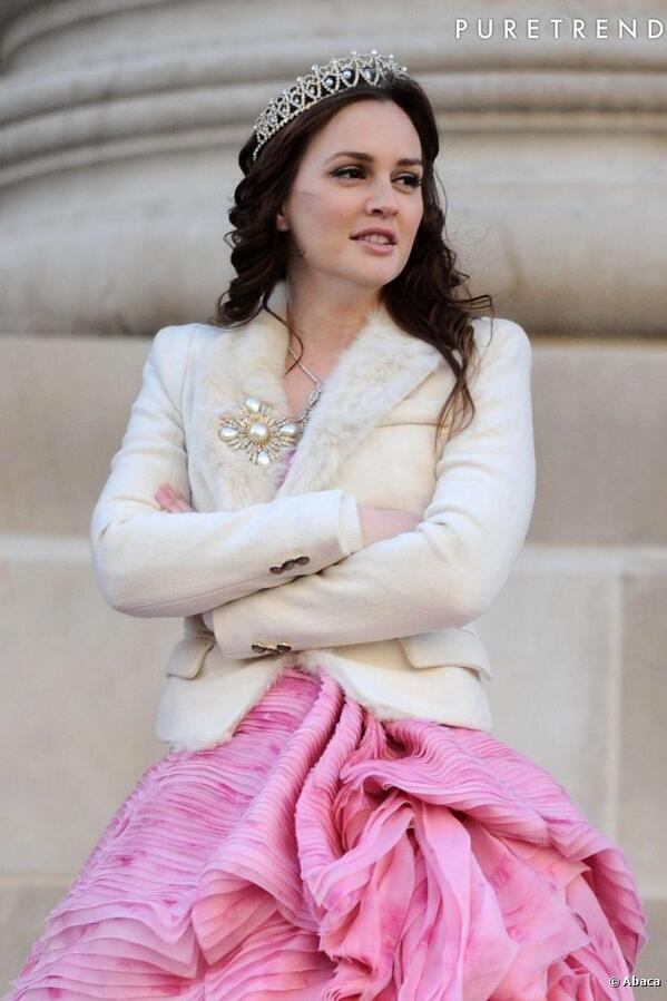 Nouvelle ambassadrice pour #nafnaf. Après son parfum, vernis, la marque veut nous surprendre !