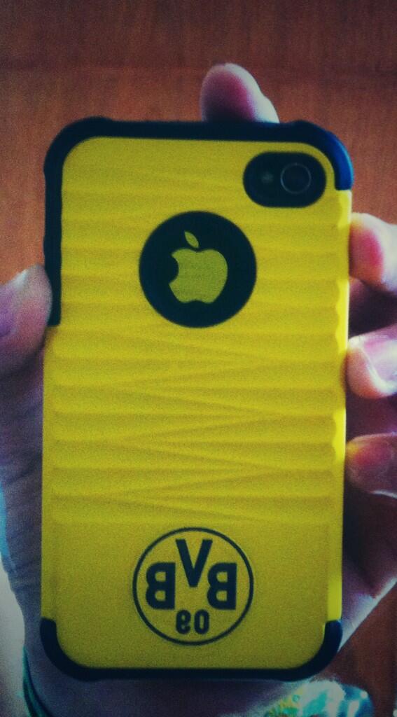 juandresar04's tweet photo. I love my iPhone case!! #bvb #EchteLiebe @BVB http://t.co/EJ1Fp22IyA