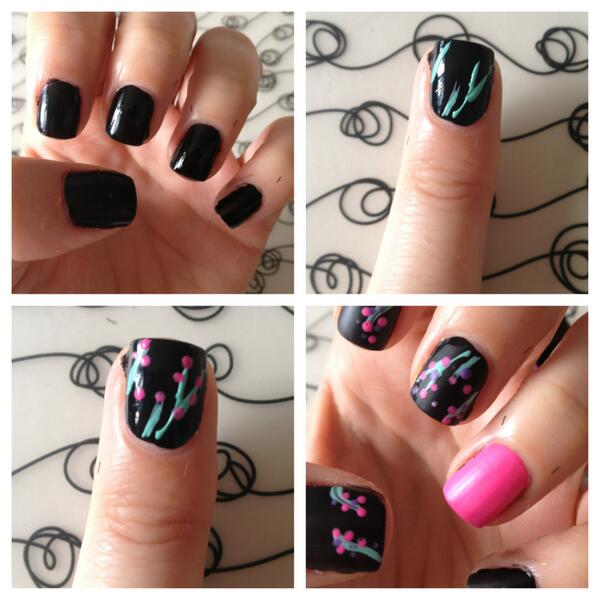 Manicureando's tweet image. Nail art efecto pizarra

manicureandoencolores.blogspot.com.es/2013/08/efecto…

facebook.com/pages/Manicure…