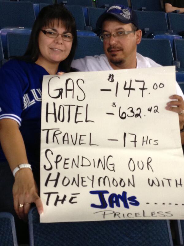 #BlueJays
Honeymooning at the Rogers Centre
