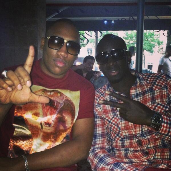 BS8MKQUCUAEJag4 PSG & Liverpool agree on €17m fee for defender Mamadou Sakho, joining Reds today [LEquipe]