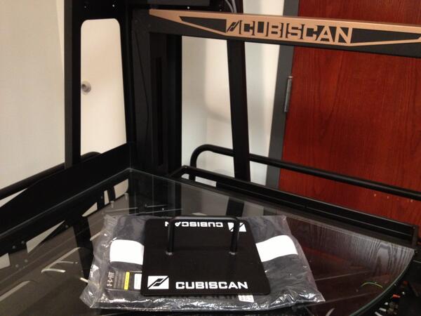 CubiScan1's tweet image. How to successfully measure garments using the #CubiScan125, #CompressionPlate
