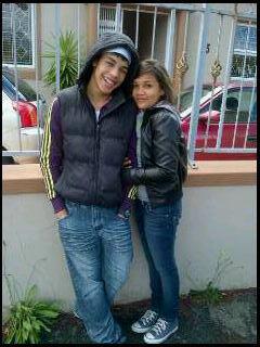 ChloeHardenberg's tweet image. My baby &amp;amp; I back in mid 2011! ☺♡∞ @MueedSlamdien #soembarrasing #forever #smiles #love #stillgoingstrong