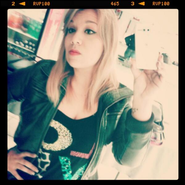 werissvalencia's tweet photo. Weraa ;) http://t.co/ssawLlHZy6