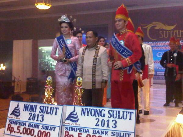 WaraneyWulan's tweet photo. @miguelabulhajat Miguel Puluan 'Waraney Minahasa 2012' menjadi NYONG SULUT 2013. http://t.co/eGoxaKBQTp