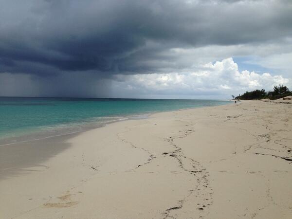 gbla's tweet photo. Chillin out #laborday weekend on Great Guana Cay http://t.co/ErVJpD3KNP