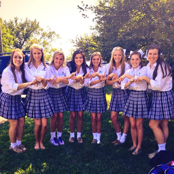 Belleblick's tweet image. #LambdaAlpha #LA #SistersforLife ☺ 💜💛