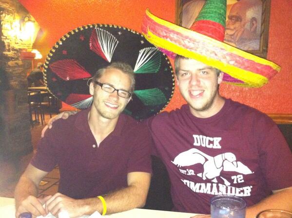 bensawyer3's tweet photo. Mexican birthday @Popemasta http://t.co/POa5UoO1lv