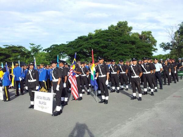 Tahniah...RT @panch886: RT <a href="/PenjaraSabah/">Penjara Sabah</a>: <a href="/penjaramalaysia/">Penjara Malaysia</a> <a href="/KPPenjara/">KPPenjara</a> <a href="/abm9559/">Abd Basir</a> . Kontinjen JPM Sabah