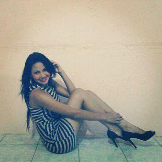 0969Jessie's tweet photo. Vota x mi para ser la nueva chica htv 2013 ♥ http://t.co/dRuRFfQa9v http://t.co/YkcnFJeaYN