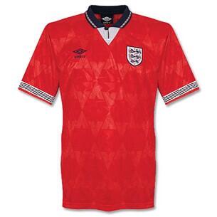 sicycle's tweet photo. Just managed to get hold of this seasons  england shirt after they were sold out in Sports direct http://t.co/7j0985yKP5