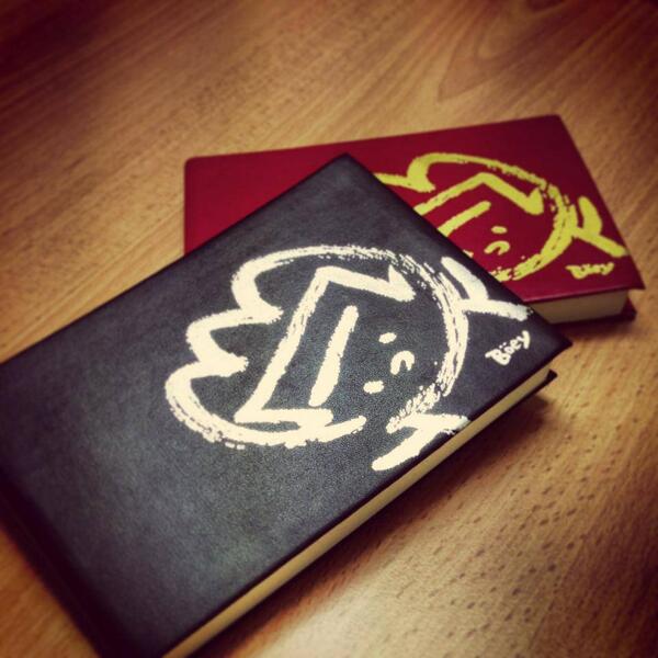 ryanpproj's tweet image. Look at how gorgeous it is. #notebookobsession