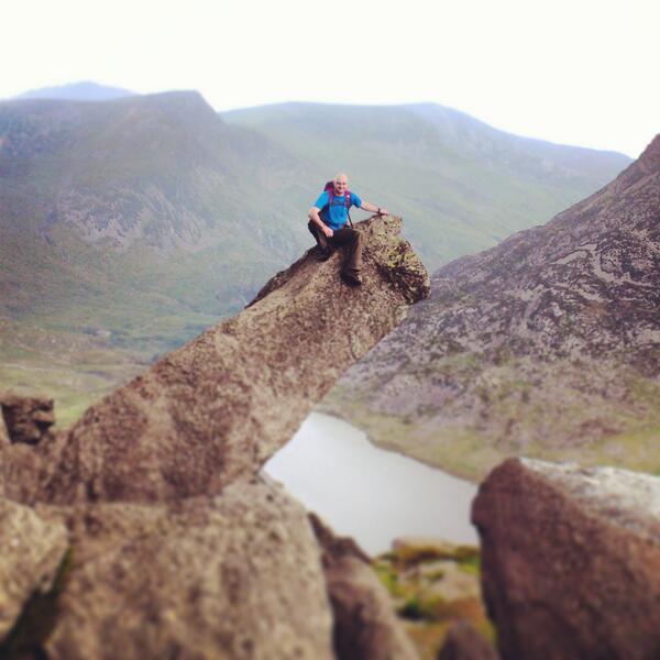 Tryfanmountain's tweet photo. “@DeanWarda81: Need to get a trek on, I'm missing the dizzy heights! 
Me, on the cannon @Tryfanmountain http://t.co/IHLLyjzETX”