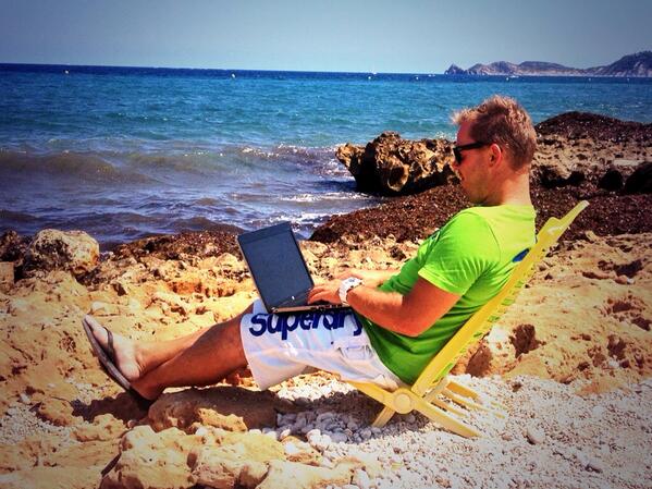 AndreNelles's tweet photo. My office this week ... http://t.co/vaHgeGZ2SI