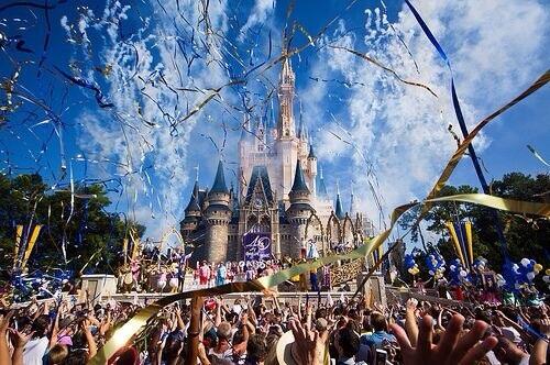 rrrcamila's tweet image. Explicame como es eso de que en menos de un año voy a estar acá porque no te creo. #Funtime2014