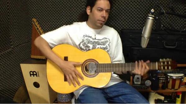 NEGROPISCINA's tweet image. Aquí haciendo los últimos retoques pa irme a calle larios #estalacosamalabro !!