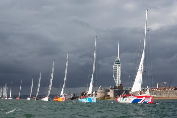 #ClipperRace fleet leave Gosport ahead of #RaceStart at @StKats, #London.