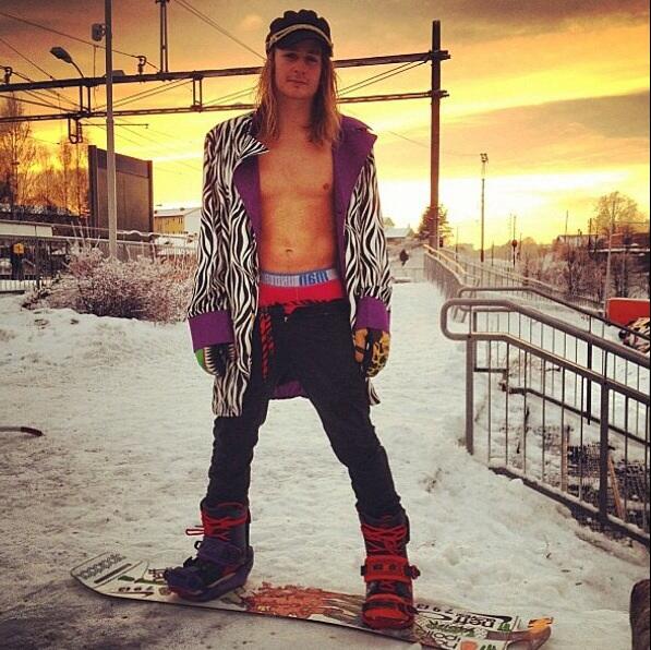 ShreddingPics's tweet photo. Halldor Helgason is a straight boss http://t.co/hMxb4GLxkM