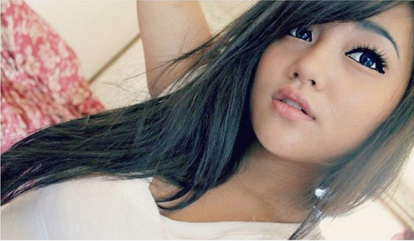 PostBadAsiaans's tweet photo. April ♡ http://t.co/p8oIKCTj1A