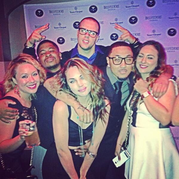 DommoFBB707's tweet photo. Turnt up http://t.co/XTdfNht2Cp