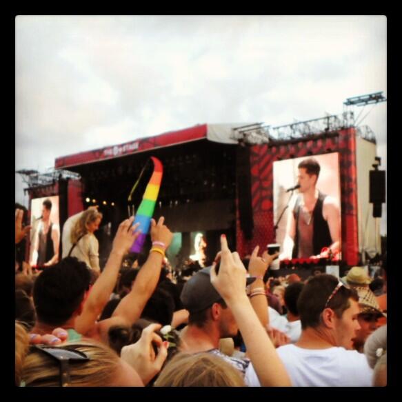 ElaineRauer's tweet photo. Cannot describe my ♥ for @thescript ..... @TheScript_Danny please marry me!! http://t.co/kCq05fOV1H