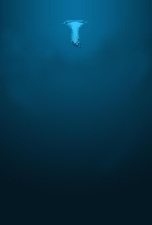 gormen_lazim's tweet photo. Okyanusa düşen bir insan tanesi... Kesinlikle ürkütücü... http://t.co/aSpbDHH16T