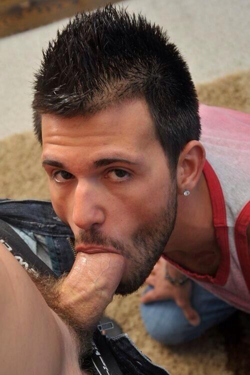 MachoDaily's tweet photo. Hot http://t.co/7XCpNZLuTS