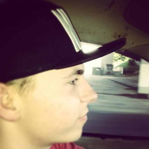 Alvins_Mancusso's tweet photo. @Btru_2Urself http://t.co/GCWPl3N6Ni